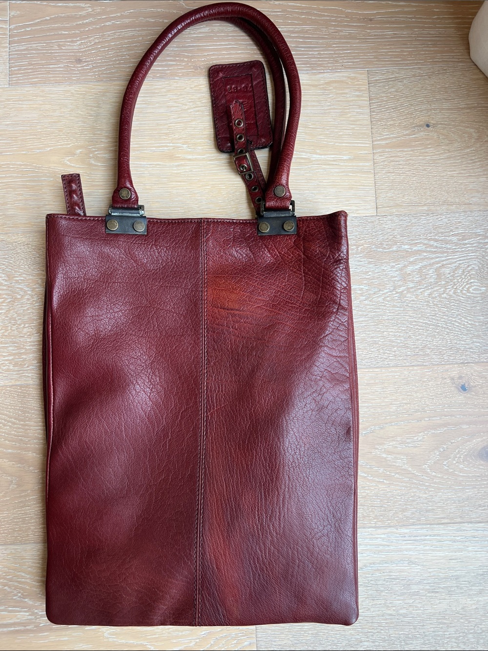 Diesel Red Leather Messenger Tote Bag - Picture 2 of 15